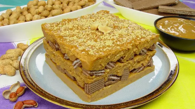 doce de amendoim com wafer