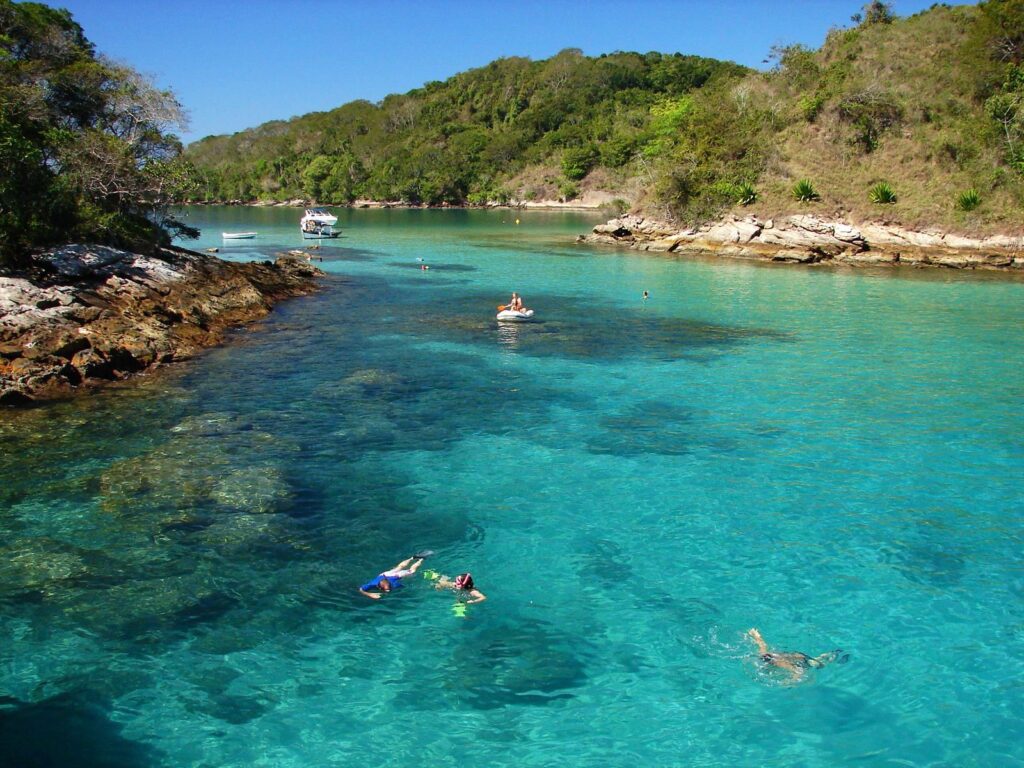 praia paradisíaca