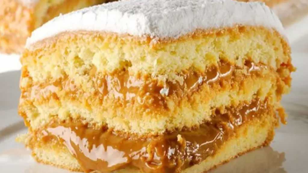 bolo de doce de leite